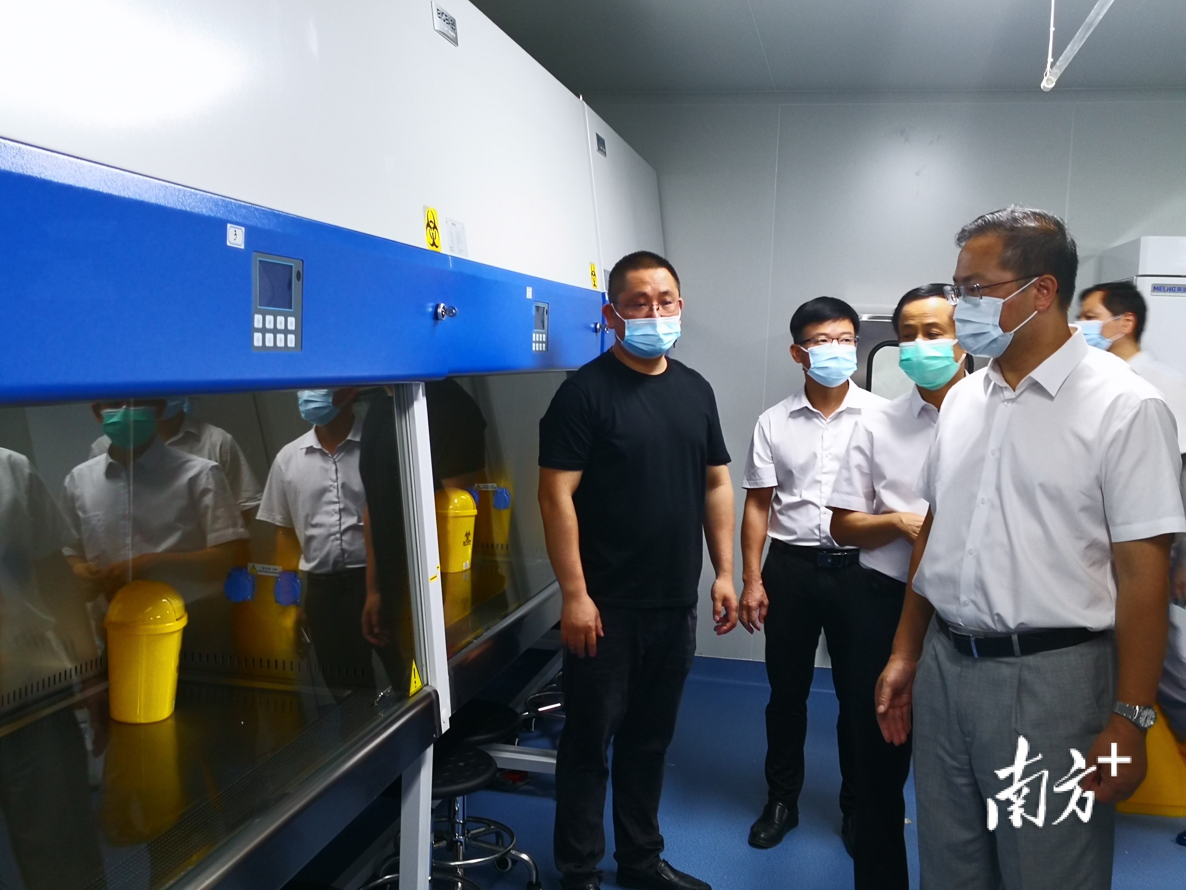 佛山迪安陆续承接禅城区、南海区等地的核酸检测工作,目前累计检测量突破250万人份。罗湛贤摄 佛山迪安陆续承接禅城区、南海区等地的核酸检测工作,目前累计检测量突破250万人份。罗湛贤摄