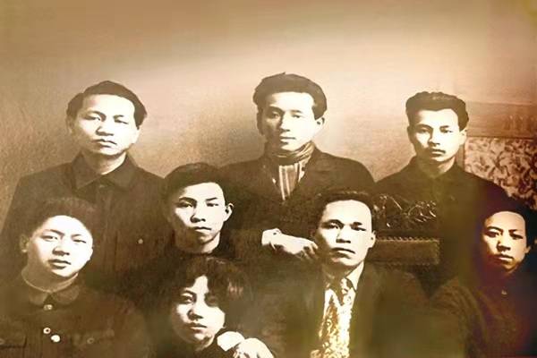 学党史 | 一百年前,他们就是青春偶像