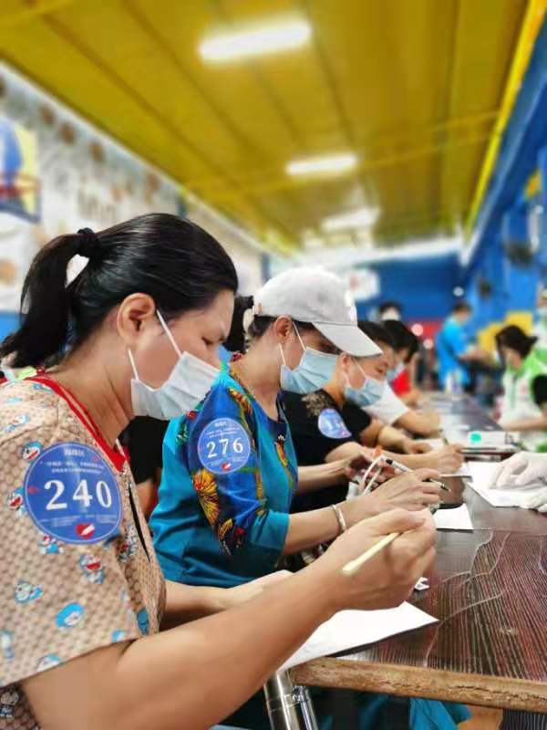 广州集中为近1000名家政从业人员接种疫苗