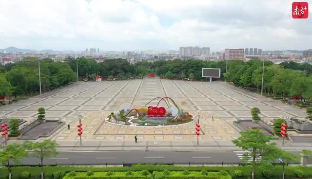 视频|最美"塘厦红"成为美丽风景线