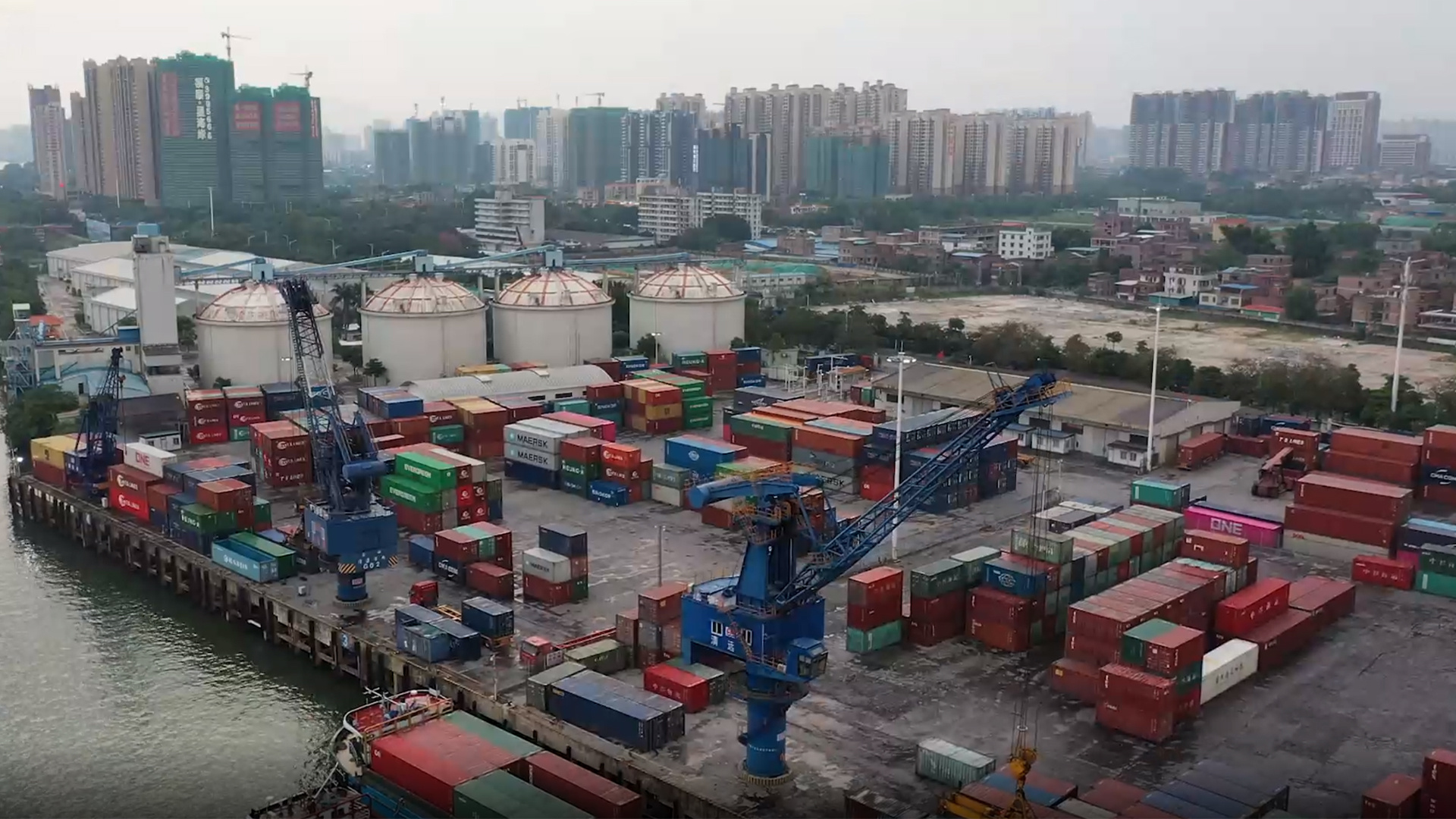 随着项目开展,现清远港的港口功能未来将迁移至位于清城区石角镇的