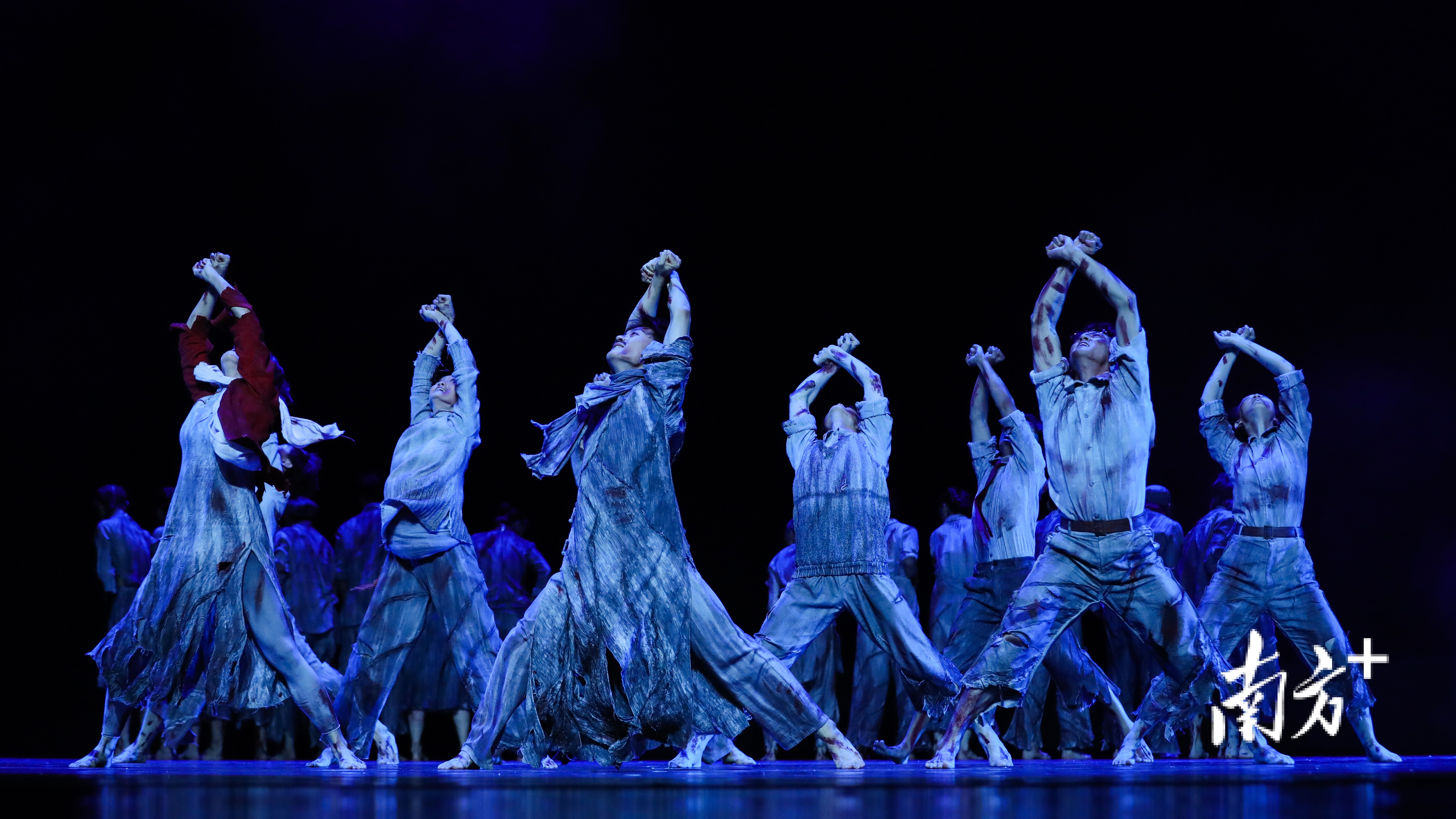 主舞张娅姝:我觉得作品最大的亮点是用舞蹈的方式诗意化地展现革命