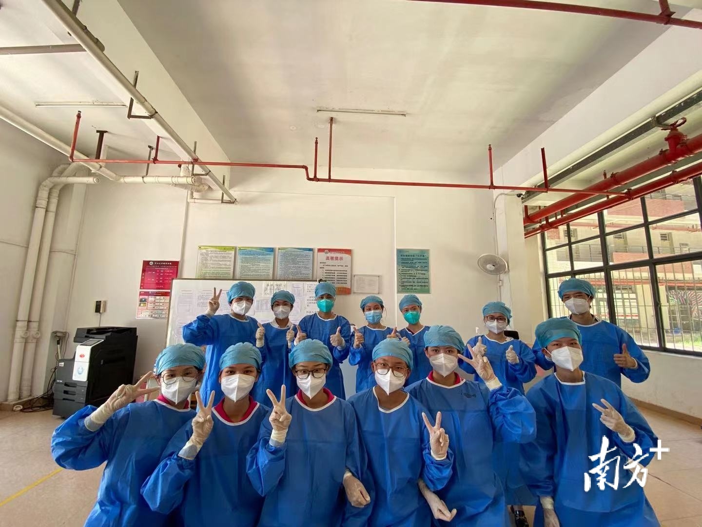 48名派驻广州新华学院（东莞校区）“楼栋医生”今天撤离