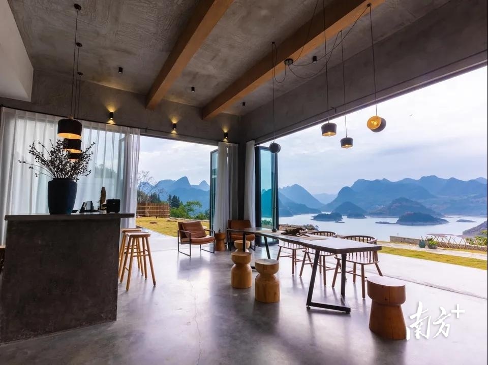 清新打造环桃花湖度假民宿集群