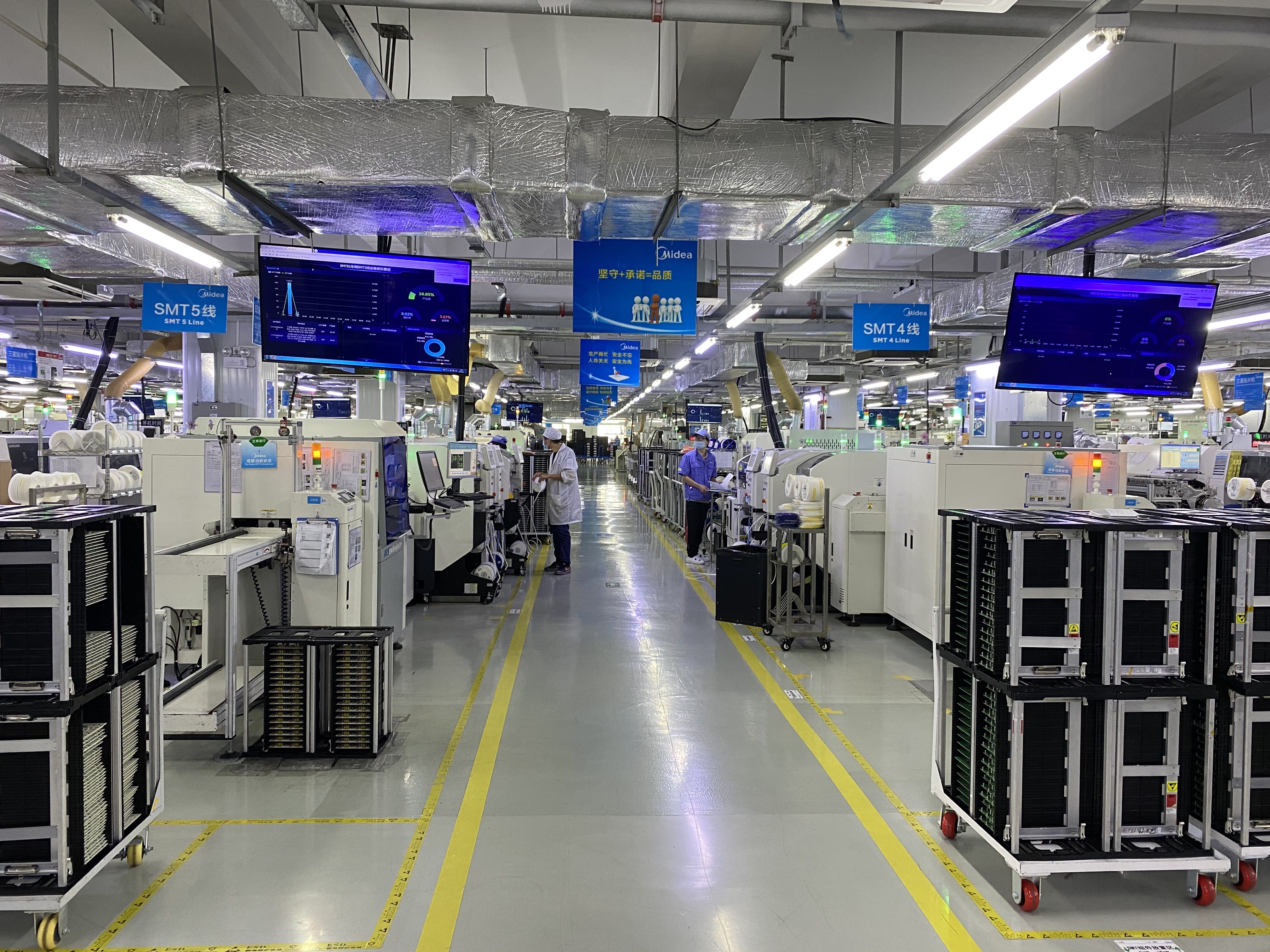 宏明电子获得便于装置的双端连结式滤波电连结器专利明显抬高了装置操作的容易性