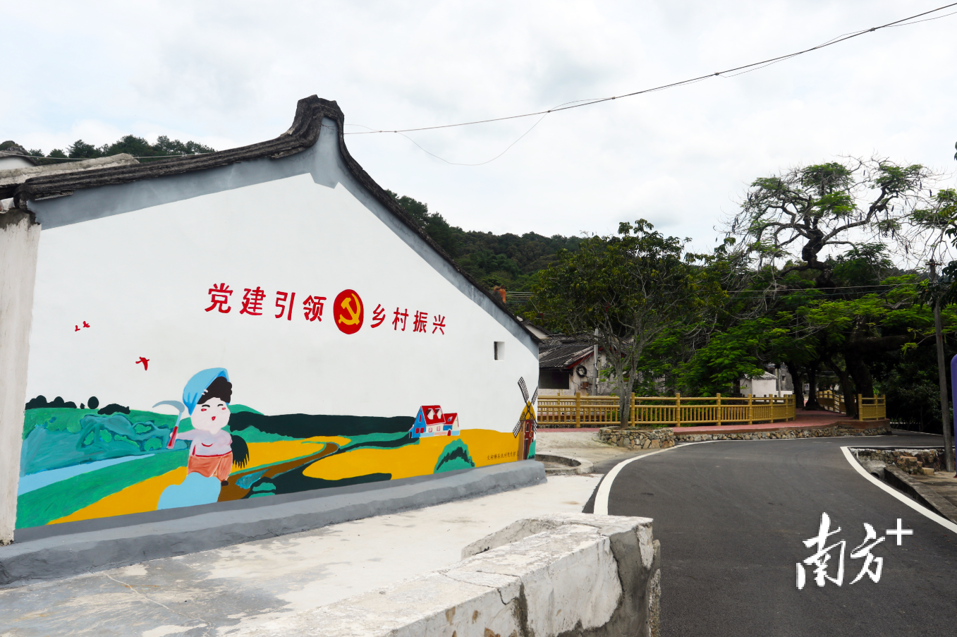 石坑村是广东省卫生村、潮州市生态示范村、潮州市文化旅游特色村。黄敏璇 摄