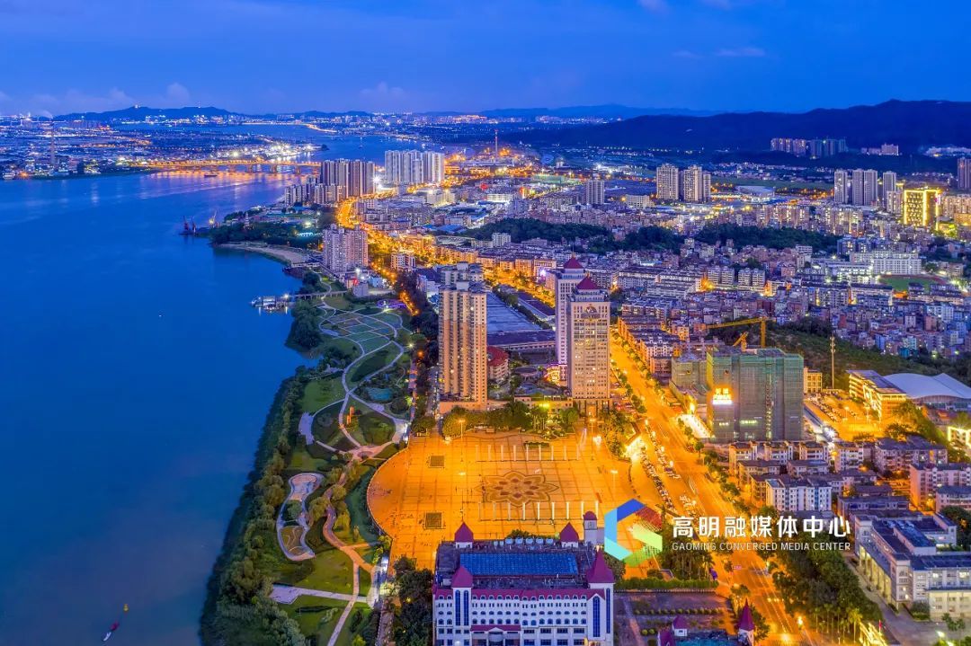 滨江城市。周予江 滨江城市。周予江