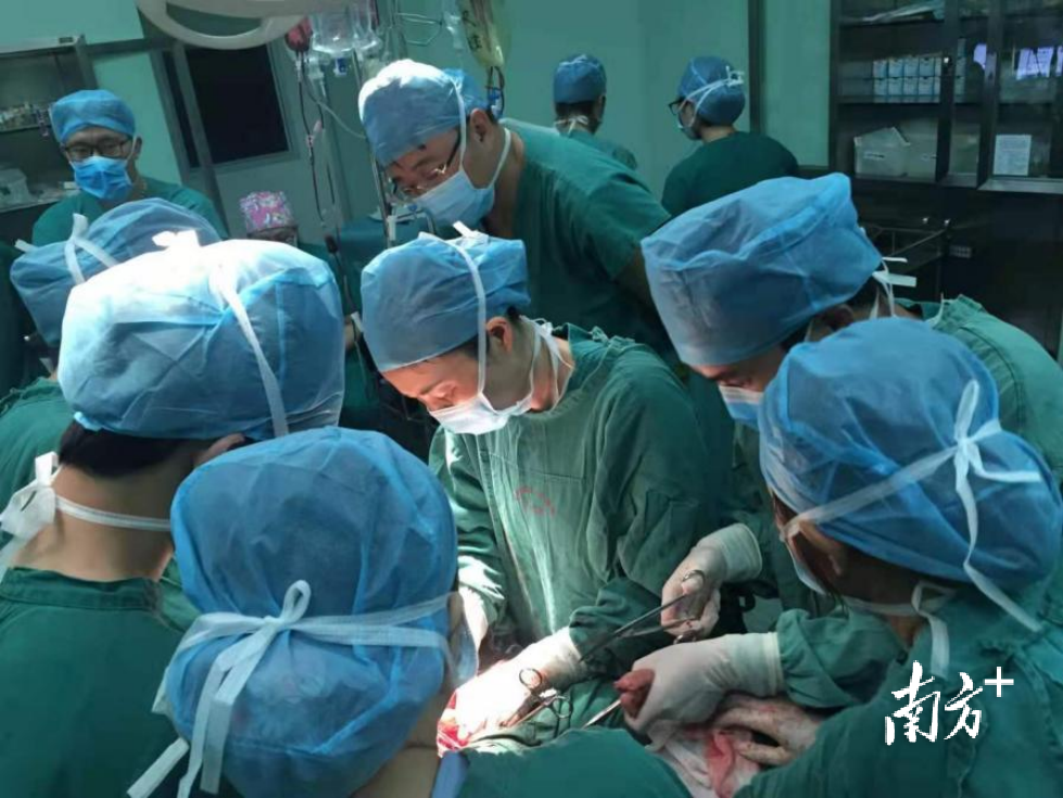 惊险!产妇突发胎盘早剥,滨海湾中心医院产科团队8分钟化险为夷(资料图)