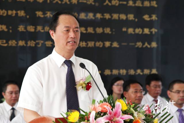 顺德国华纪念中学、北滘中学校长季德华。