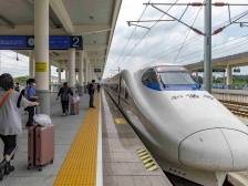 受河南暴雨影响，京广线部分列车停运或折返