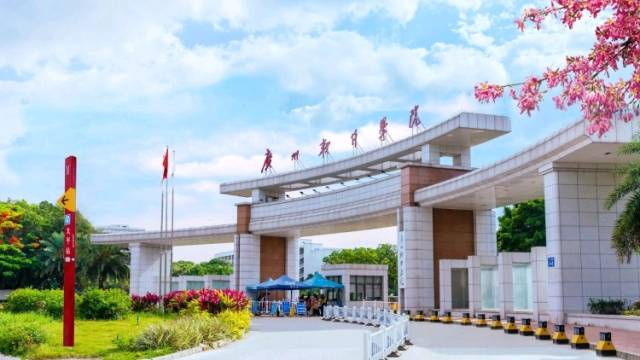 广州软件学院2021本科投档线超省控线33分，工科、IT类持续火爆