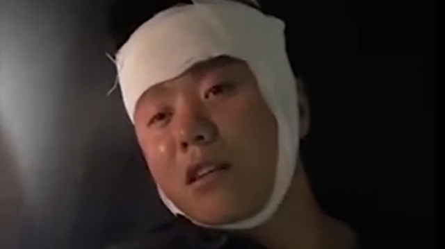 南方拍客|休假武警洪水中救孕妇负重伤，醒来第一句话让人泪目