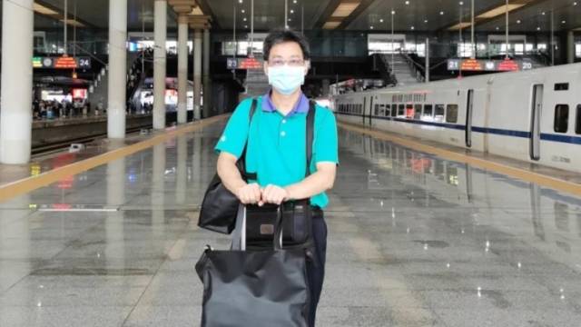 今天，“德叔”刚离开云南瑞丽，转头就到了南京……