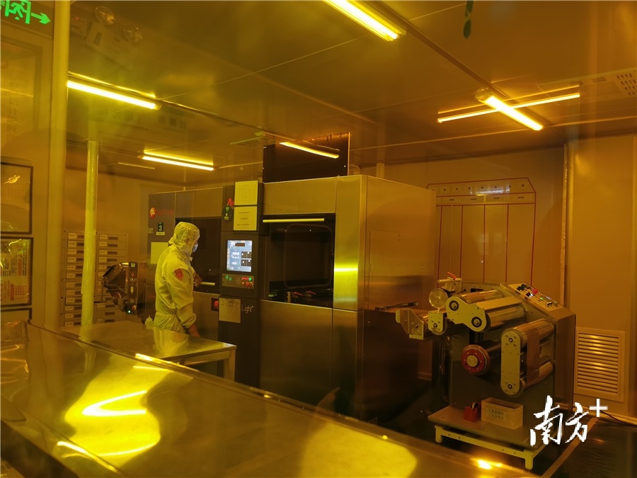 大顺电子无尘车间