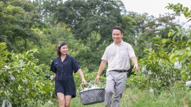 有一种爱，叫并肩奋斗丨广州从化90后夫妻档构筑“水果迷城”