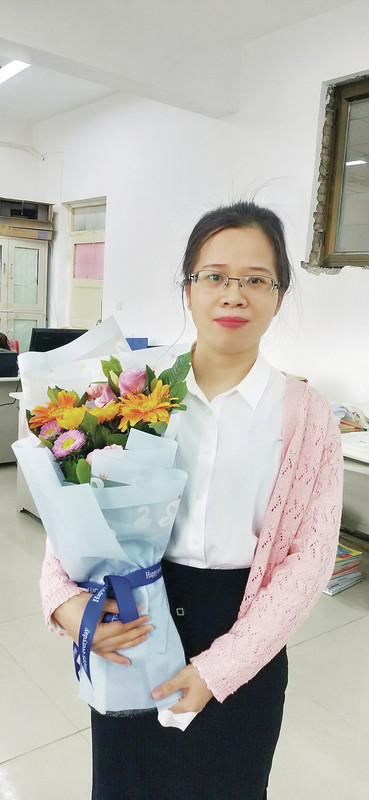 封开县江口中学教师叶欢。