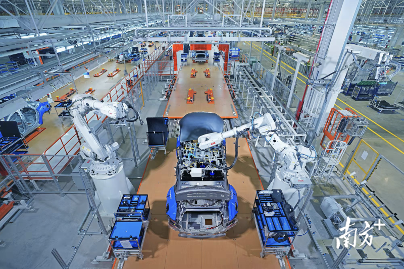 肇庆新能源汽车千亿级产业集群加速发展。