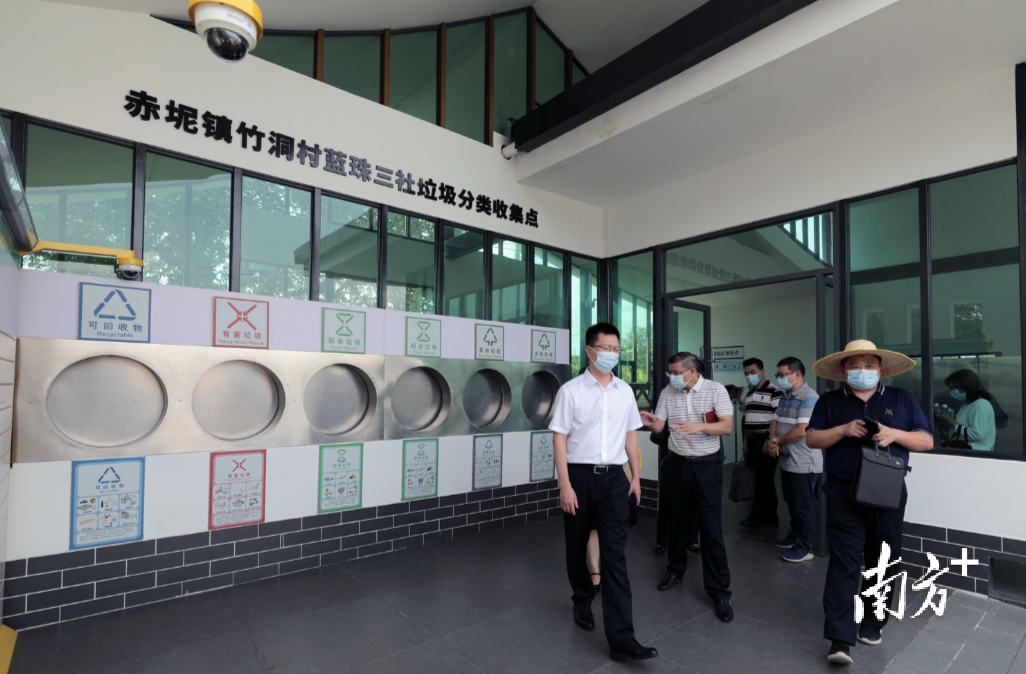 南方+ 吴伟洪 拍摄