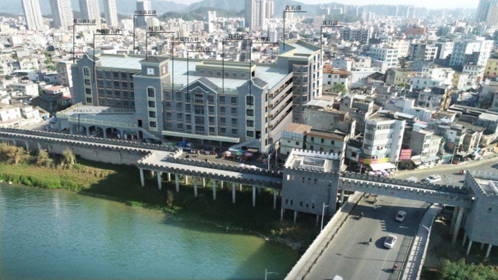 淡水桥头市场10月变身“民国风”，年内增设展览馆和停车场。
