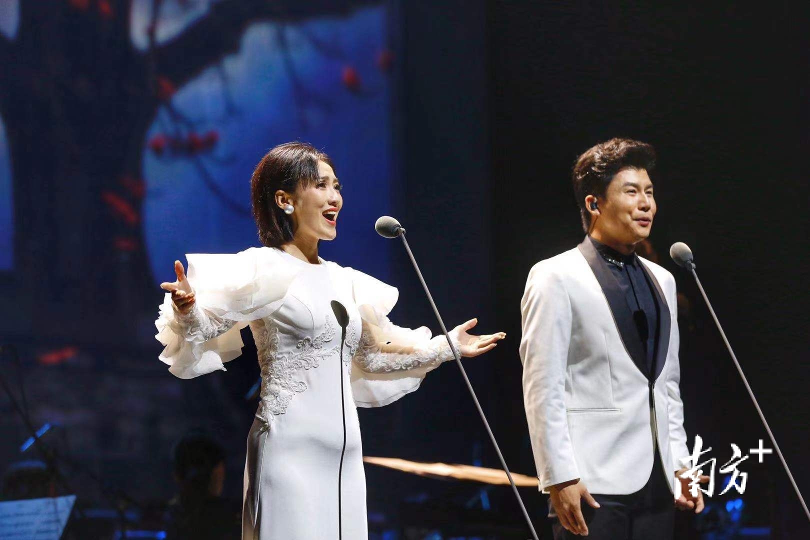 《共产党人》组歌表演现场。 南方+ 叶志文 拍摄