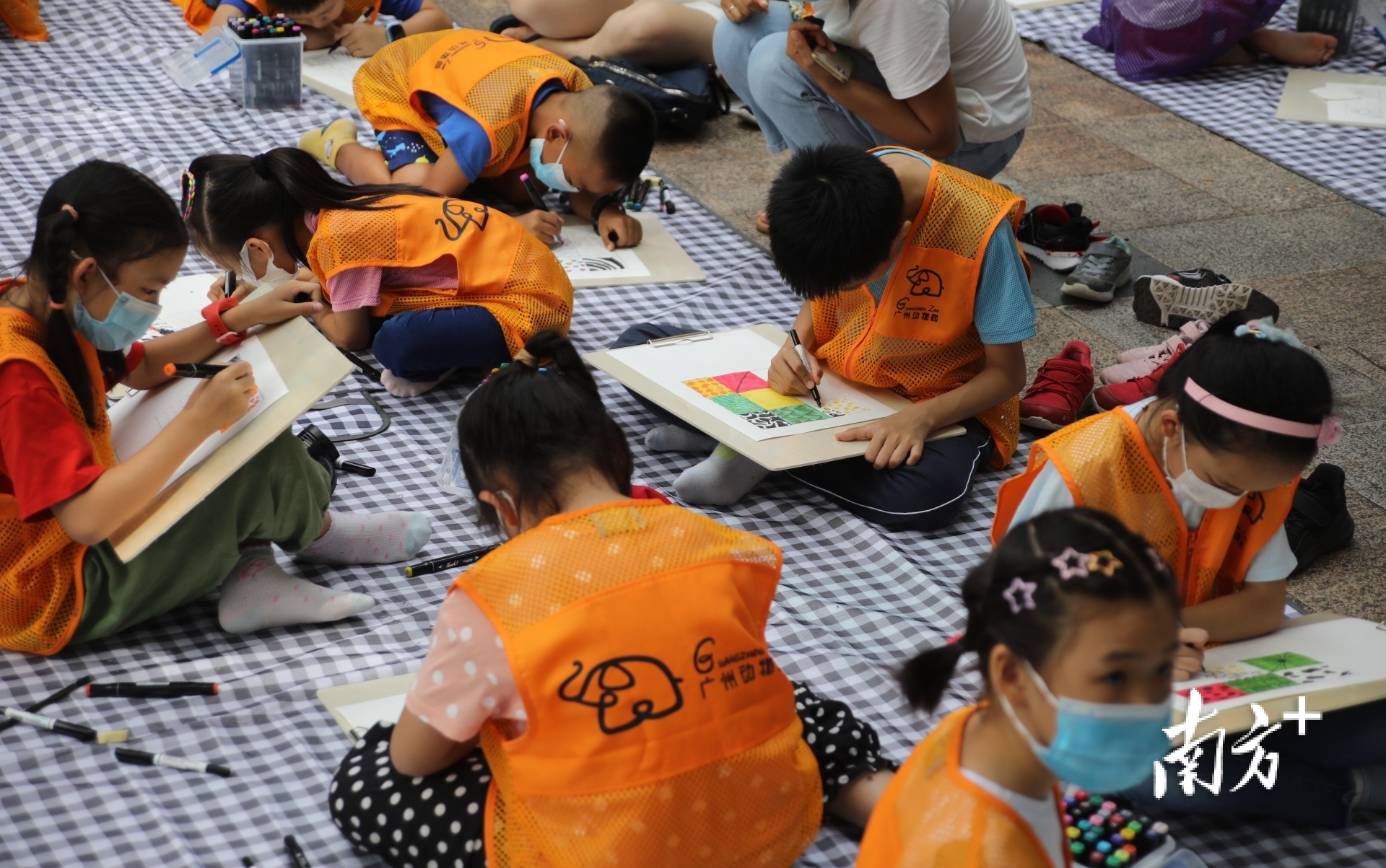    南方+ 符超军 拍摄