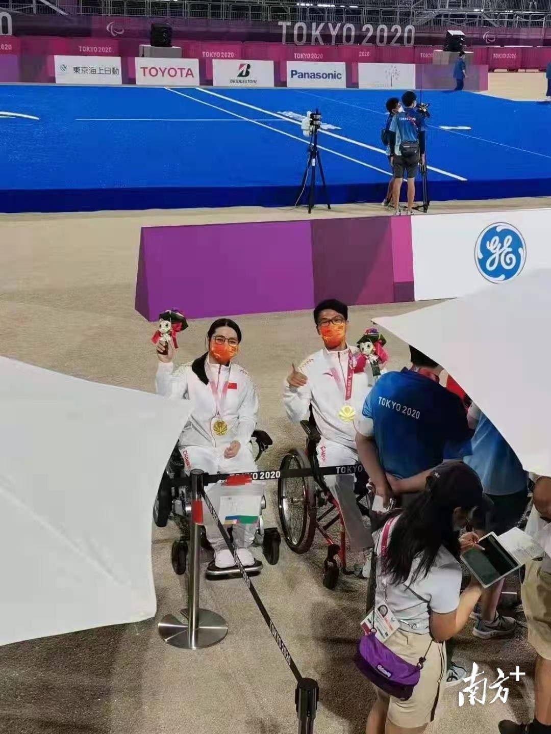 陈敏仪搭档队友夺得东京残奥会射箭W1级复合弓混合团体赛。 陈敏仪搭档队友夺得东京残奥会射箭W1级复合弓混合团体赛。