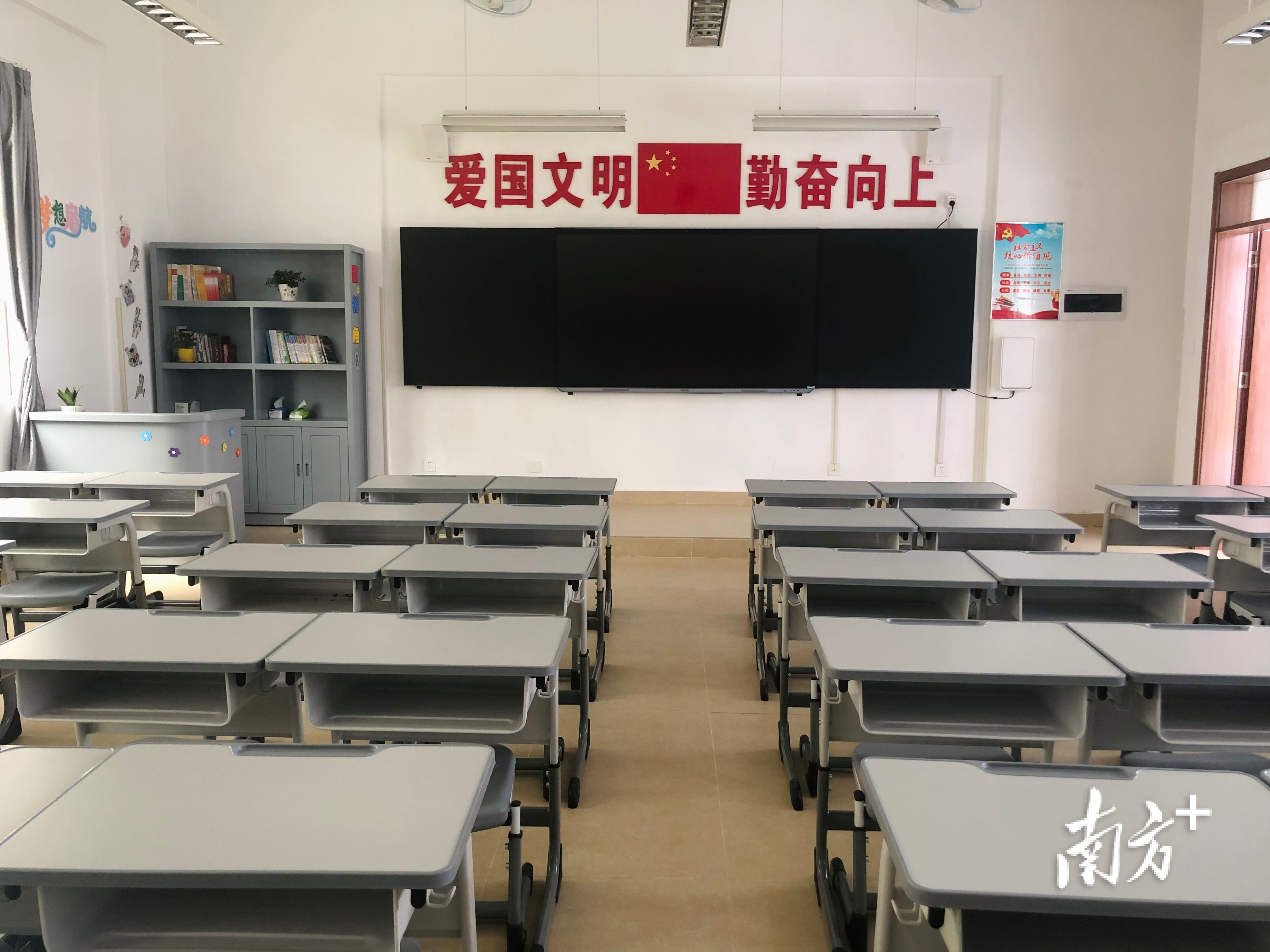 绵德小学新校区按48个教学班办学规模建设。黄敏璇 摄