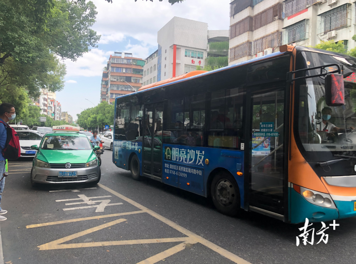 黄敏璇 摄2016年发布的《潮州市城市公共交通发展规划(2015-2030年)》