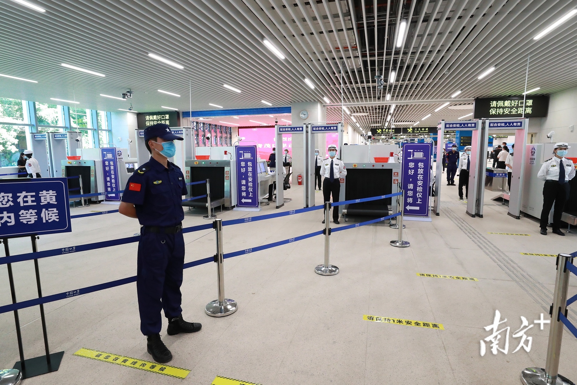 青茂口岸安检区 通讯员 供图 青茂口岸安检区 通讯员 供图