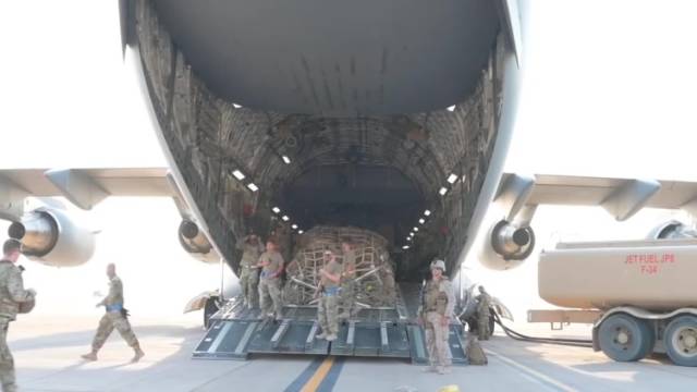 从阿富汗撤军仅9天，美国向伊朗下最后通牒