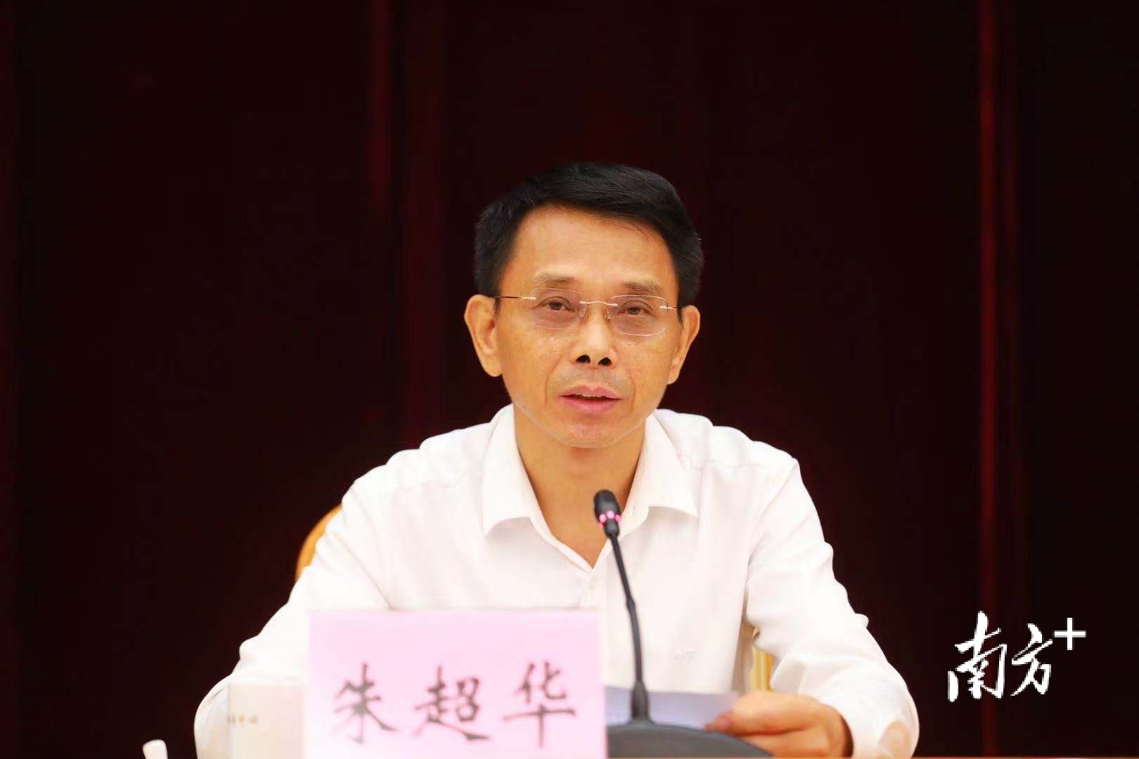    南方+ 孙俊杰 拍摄