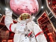 华贸搬来个“空间站”！这航天主题展帅爆了