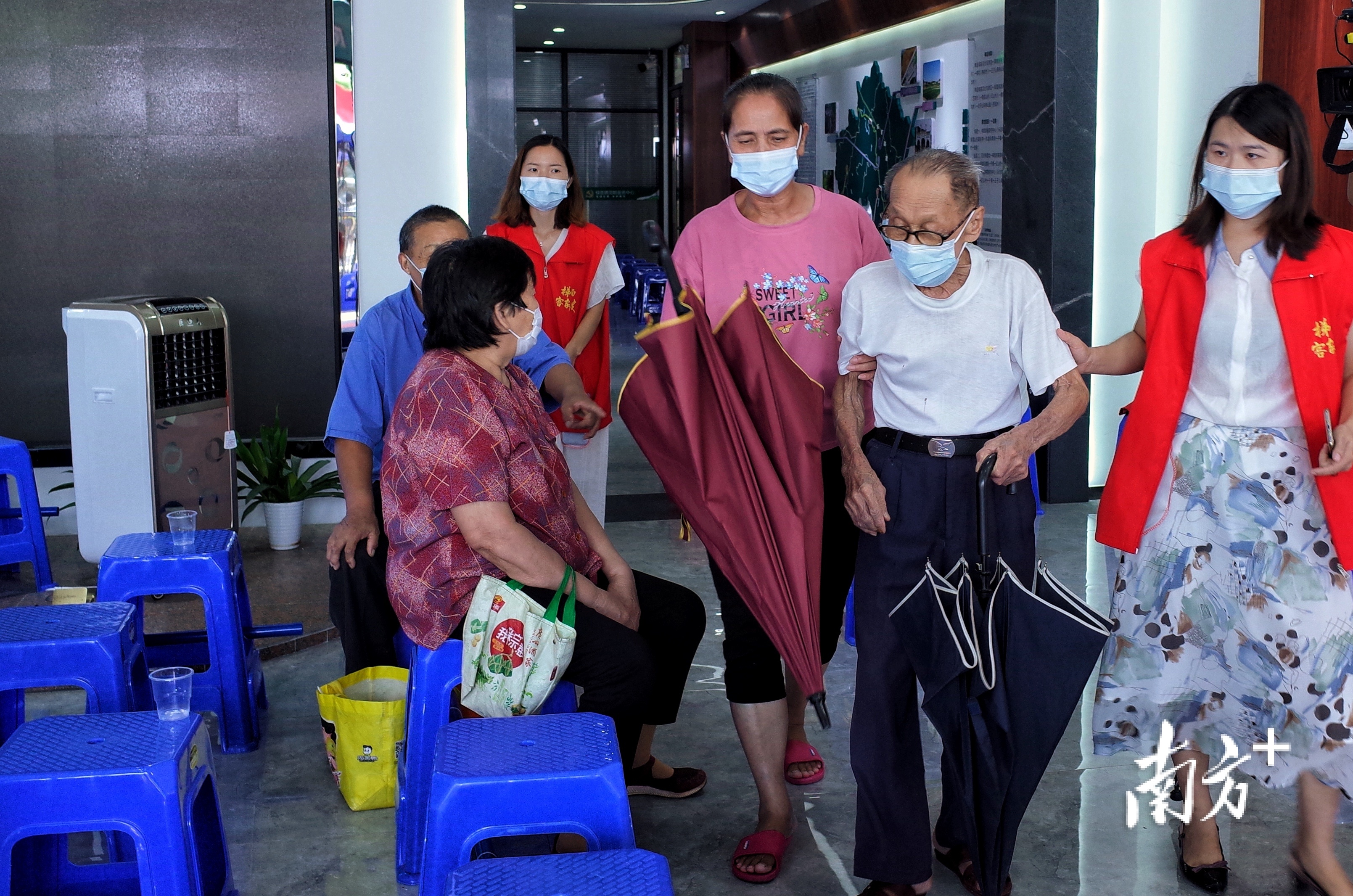 南方+ 周甫琦 拍摄