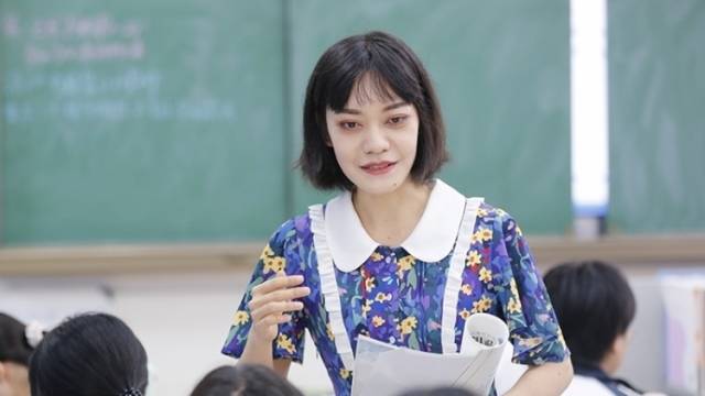 把“无趣”的思政课上得很精彩！看中山“90后”老师黄泓的“魔法棒”