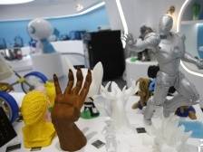 深圳“85后”6年打造 “小巨人”，产品被用来“打印”跑车、战甲等丨寻找深圳专精特新