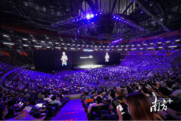 南方+ 黄政正 拍摄