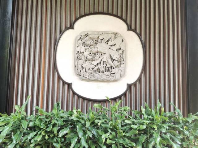 湾区非遗 | 沙湾古镇：青砖堆里走出来的大国工匠何世良和他的“砖雕王国”_南方plus_南方+