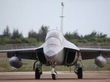 多图 | 先睹为快！歼-16D、教-10抵达珠海航展馆