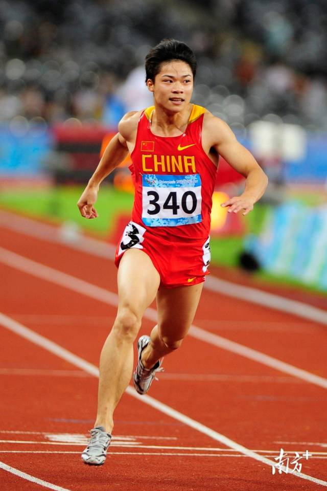 中国选手苏炳添夺得男子百米季军。 中国选手苏炳添夺得男子百米季军。