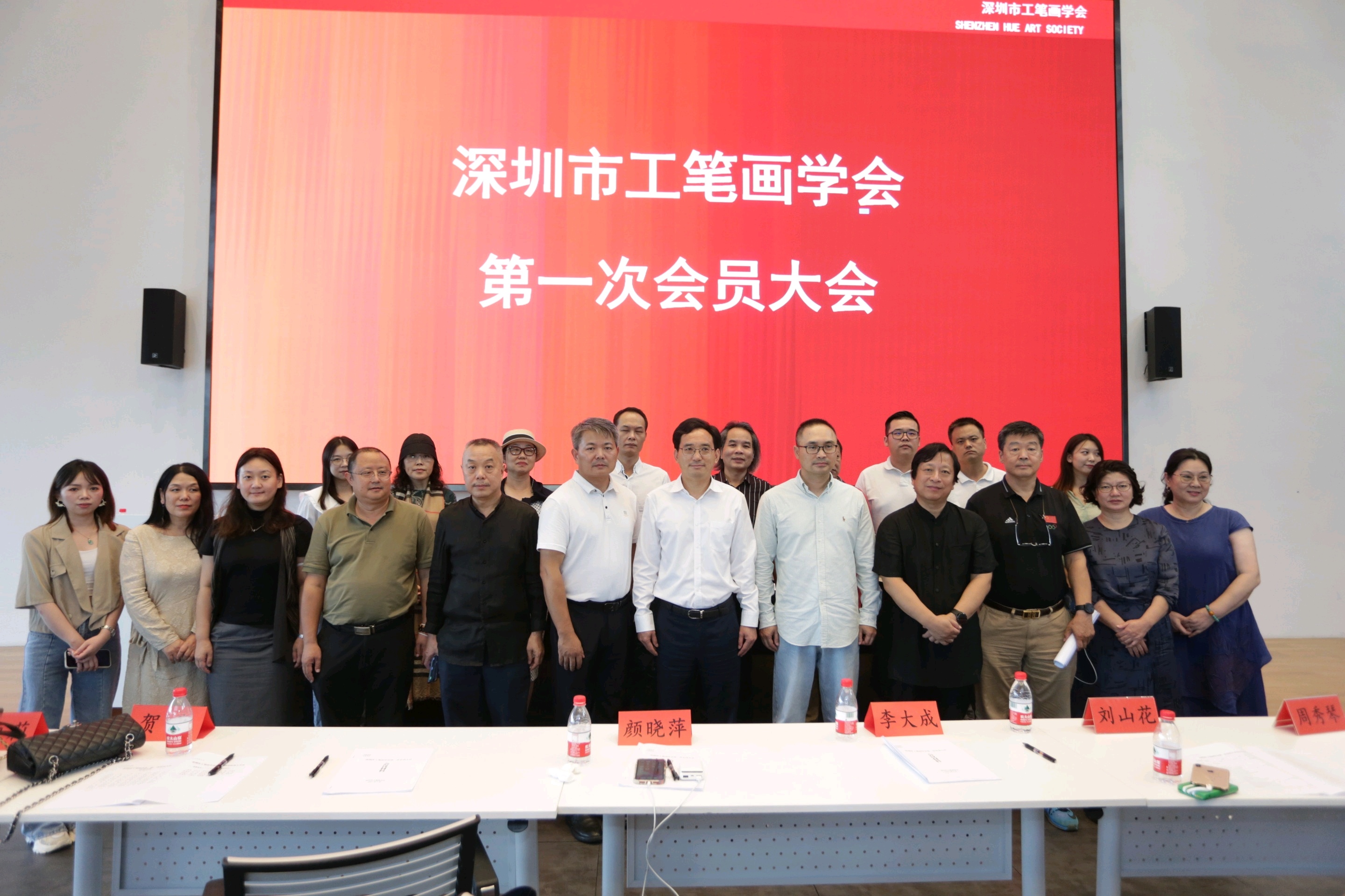 6  南方+ 郭悦 拍摄