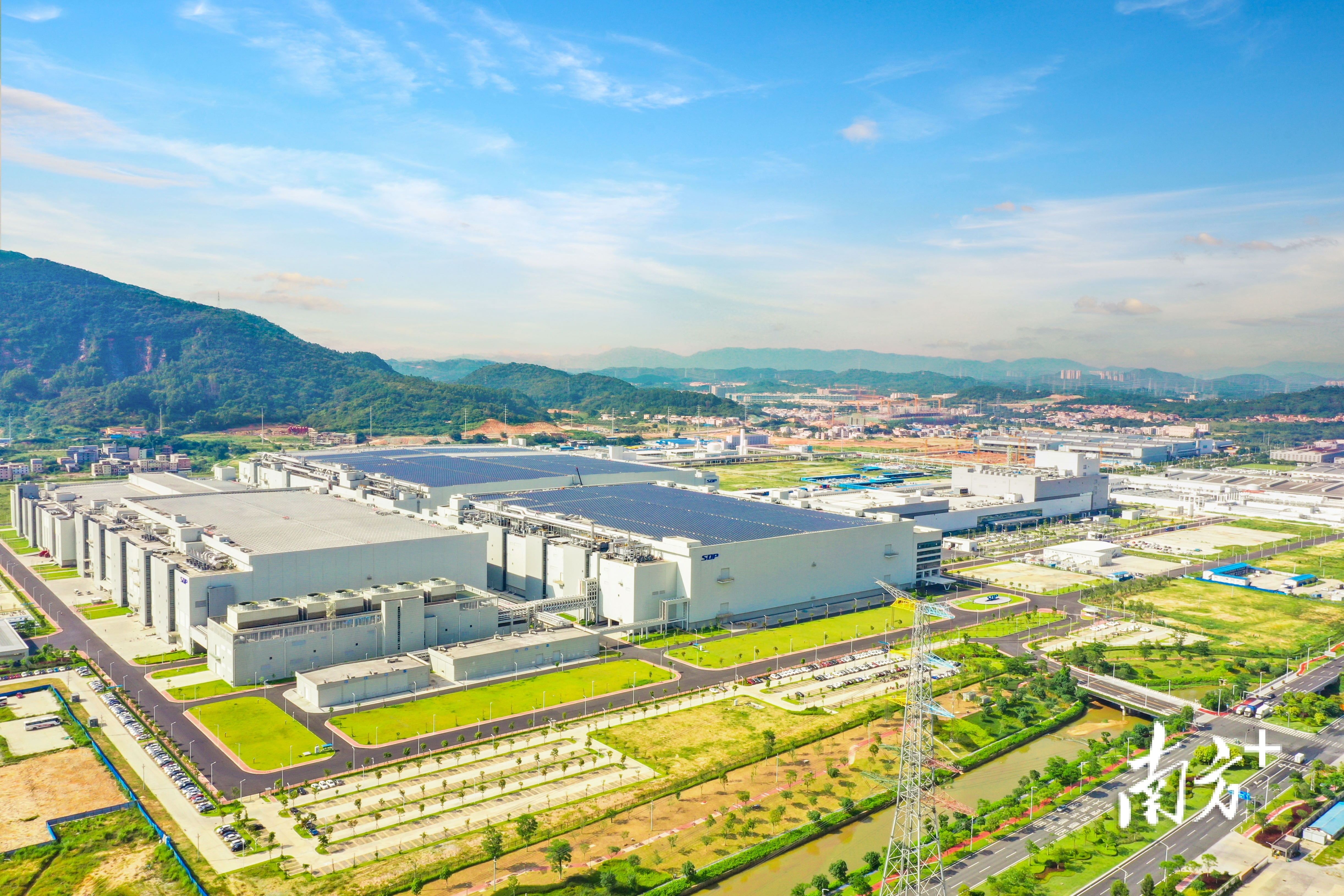 图 南方+ 朱伟良 拍摄