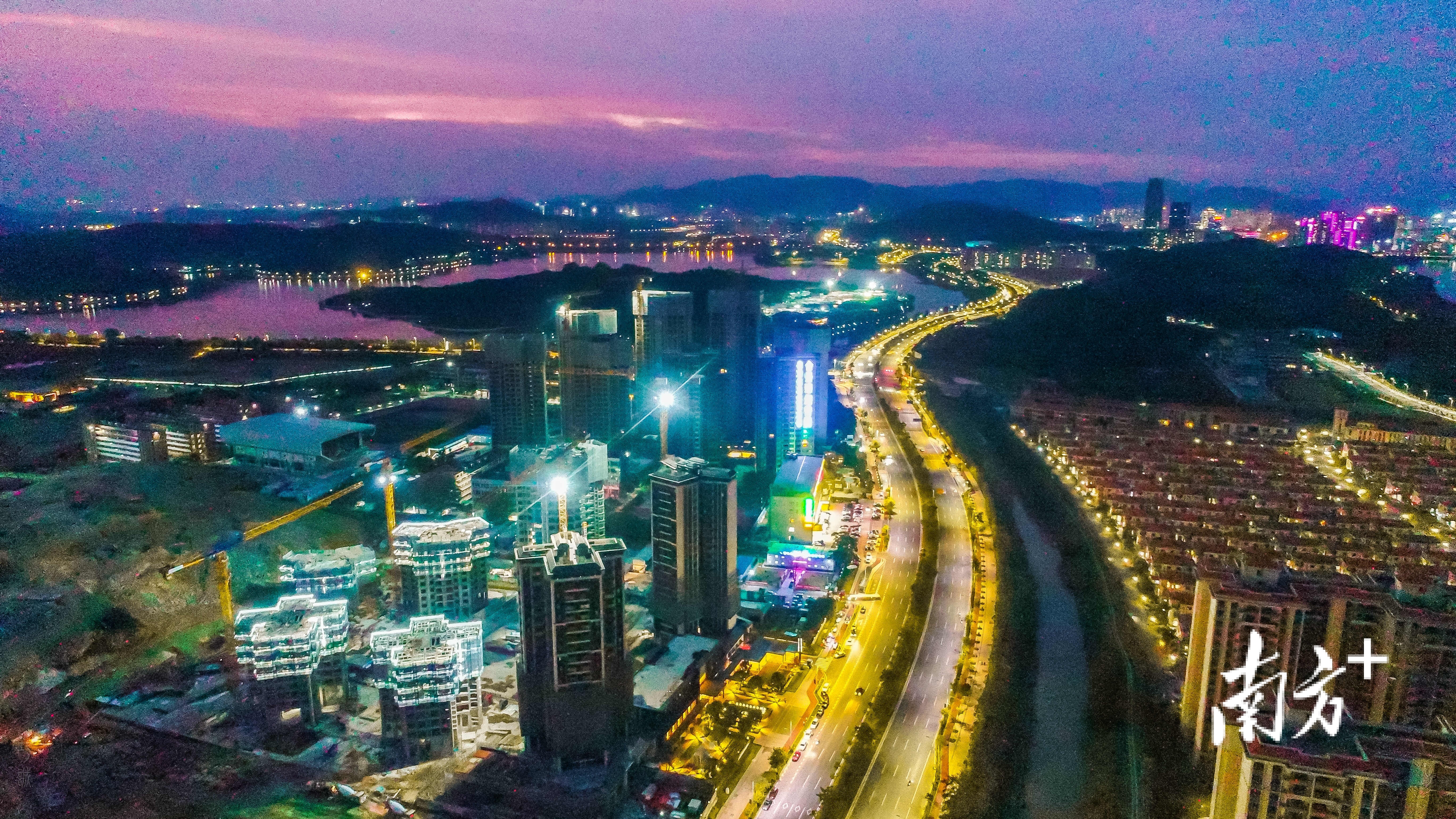 图 南方+ 朱伟良 拍摄