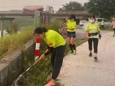 清远清新开展爱卫“捡跑”行动，跑出乡村新风尚