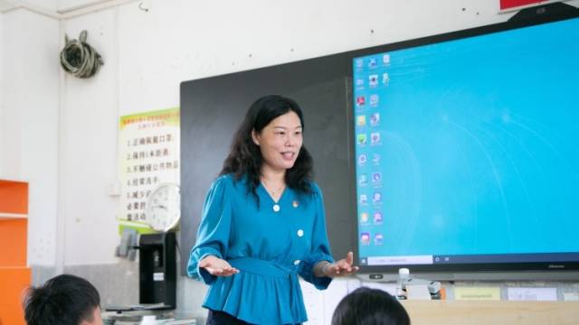 南朗云衢小学思政老师阮连凤：涵养“四气”让学生志存高远