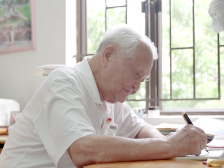 90岁抗美援朝老兵追忆：“那个冬日，我们的生命在燃烧”