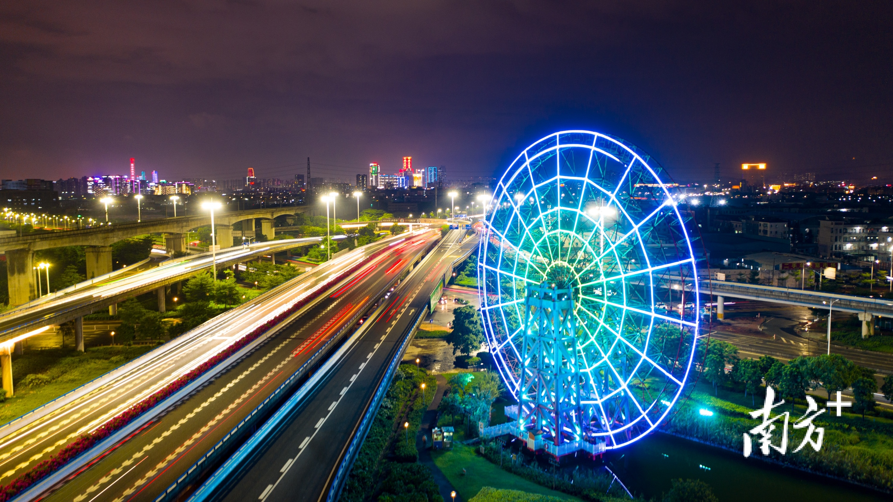 一条大道看尽水乡“新风景”