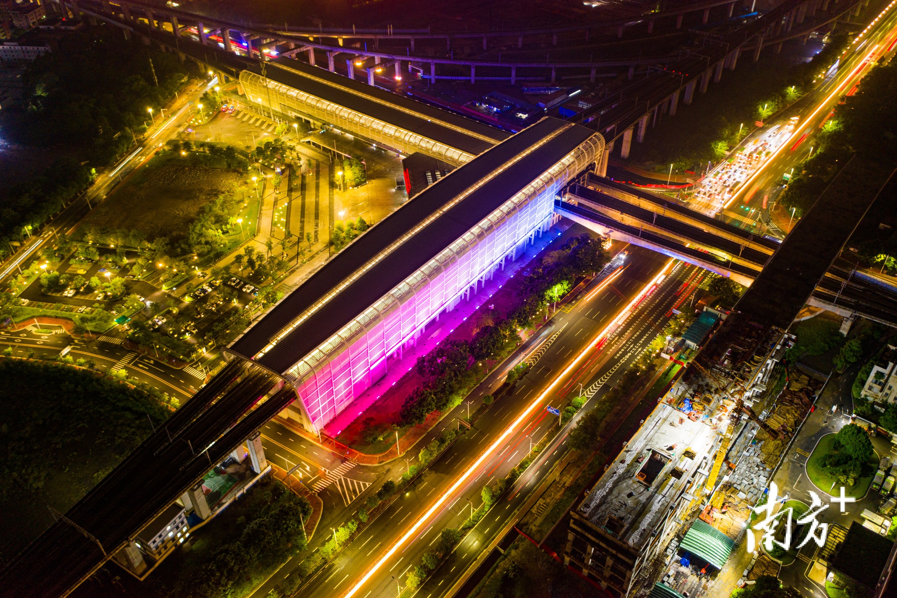 一条大道看尽水乡“新风景”