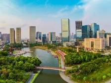 润成创展财务总监吴绮敏：转型不易，需要循序渐进｜数智转型 冠军先行⑮