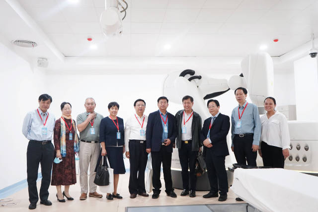 什么是定位放疗龙志雄教授:智慧精准放疗让肿瘤定位更加精准 或将替代手术刀治疗!_新闻资讯_第5张_活检穿刺产品网 什么是定位放疗龙志雄教授:智慧精准放疗让肿瘤定位更加精准 或将替代手术刀治疗!_https://www.jmylbn.com_新闻资讯_第5张