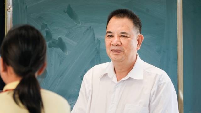 良都中学刁光辉：要照亮别人，自己要先成为一束光！